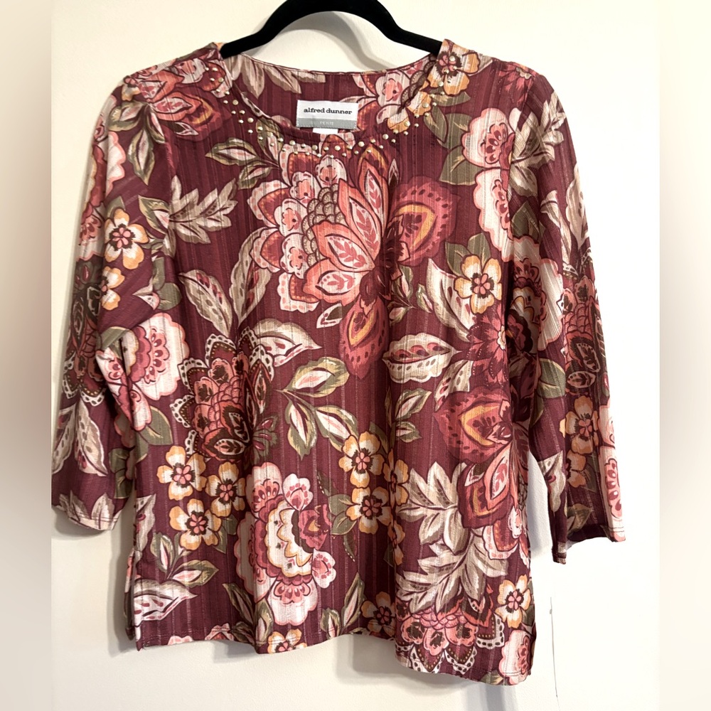 New with tags Alfred Dunner Floral Women's Top - Multicolor